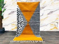 Tapis de costume berbère