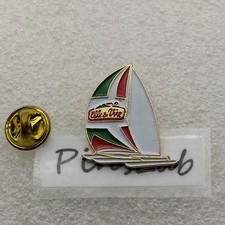Pin's-BATEAU-VOILIER ELLE &