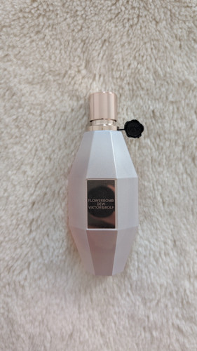 Flowerbomb dew victor rolf - dew,