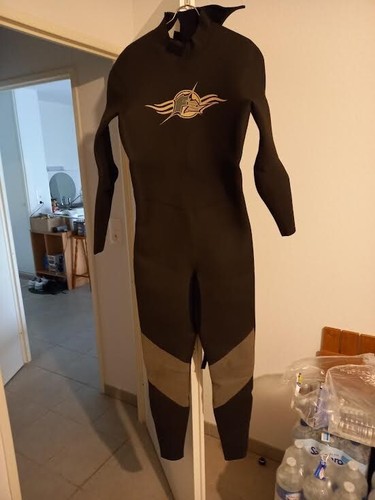 Combinaison pour surf - pour, le