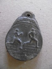 ANCIENNE MEDAILLE SPORTIVE ? -