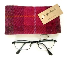 Étui à lunettes à carreaux