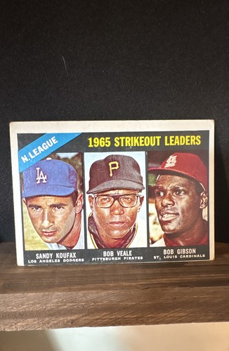 1966 topps league leaders - league,