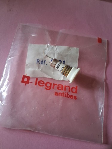 Ancien porte fusible - ancien,