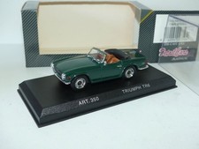 TRIUMPH TR6 SPIDER 1969 Vert DETAILCARS 350 1:43