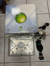 xbox premiere generation cristal avec manette et boite(sans cale n'y notice)