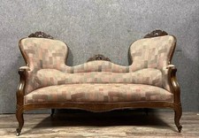 Banquette à oreilles époque