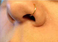Piercing nez rond acier