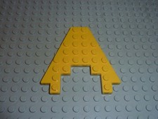 LEGO Yellow wing 8 x 8 ref