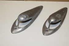 enjoliveurs de feux métal pour véhicule ancien , ancêtre ???