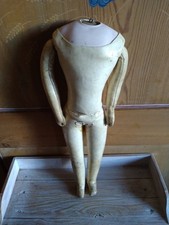 Corps de poupée ancienne