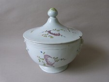 soupière en faience du Sud