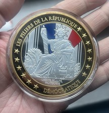 FRANCE - MÉDAILLE - Les