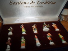 serie de feves santons de