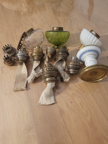 Lampe pétrole lot - lampe,