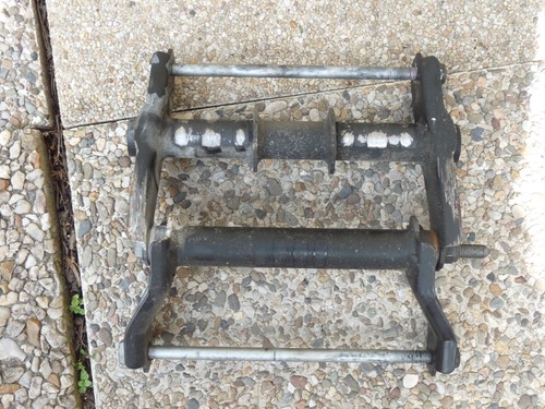 Support moteur peugeot satelis - support,