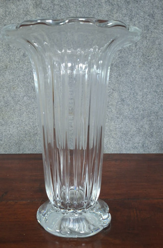 Vase cristal signé - en, daum