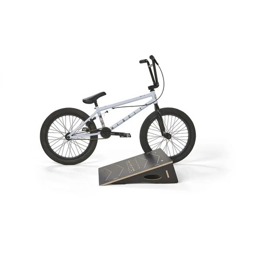 Ninja skyrider jump - ninja, ramp
