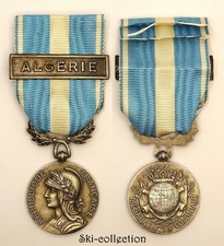 Médaille Coloniale, agrafe ALGERIE. France. Modèle 1913-1962. Argent 950°
