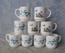 #Art de la table# Arcopal - Vintage / 9 tasses à café (violettes, myosotis)