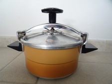 COCOTTE MINUTE SEB 4  litres
