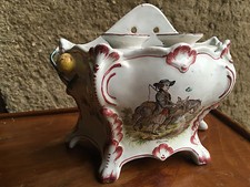 Bouquetière murale pique