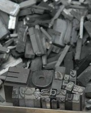 5,2  kg caractères en plomb