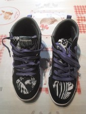 chaussure Desigual noire et blanche P38