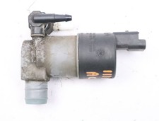 Pompe lave-glace avant