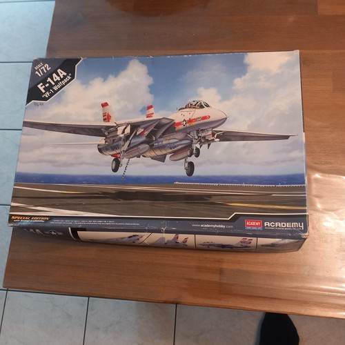 Maquette avion 14a - maquette, f
