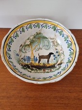 Nevers. Saladier en faïence