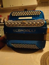 accordéon Scandalli ,Très Bel État Convient A Jeune Débutant Ou Adulte 