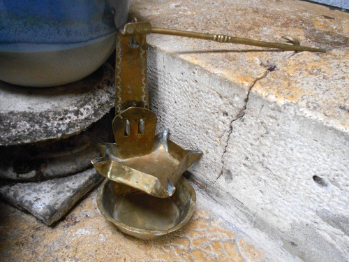 Ancienne lampe accrocher - ancienne,