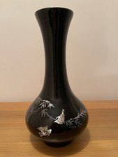 Vase en Bois Laqué Noir avec