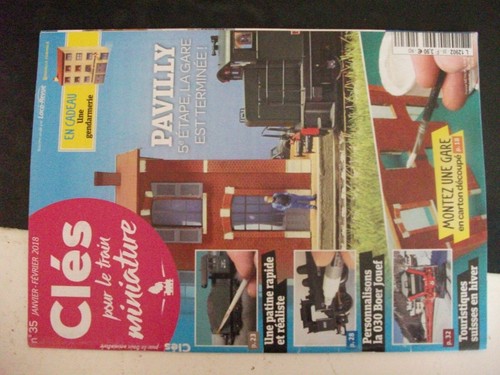 Clés pour le train - **,