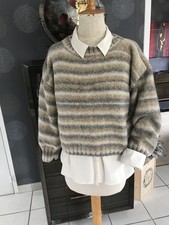 pull tricoté main gris beige