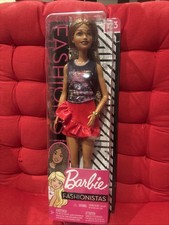 Poupée Barbie Fashionistas