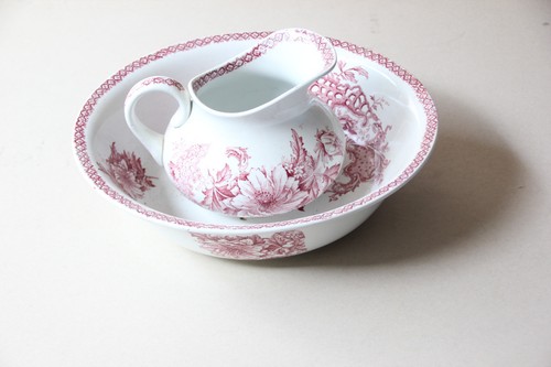 Service toilette broc et - service,