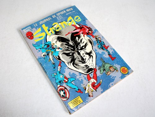Strange journal spider - strange,