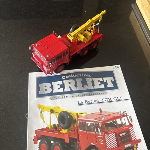 Voiture miniature camion - voiture,