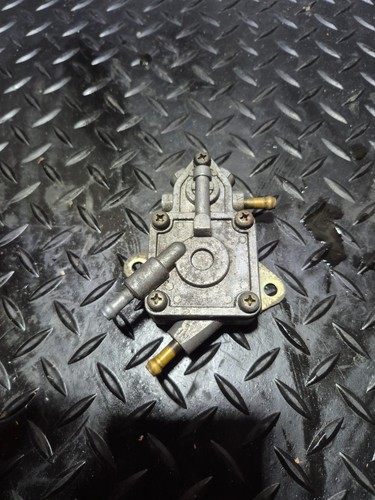 Peugeot elyseo 125 pompe - 125,