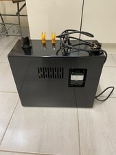 Compresseur compact double cylindres avec cuve et carénage pour aérographe