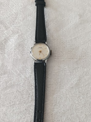 Belle montre mécanique - montre, suisse
