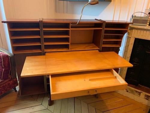 Malle formant bureau magique