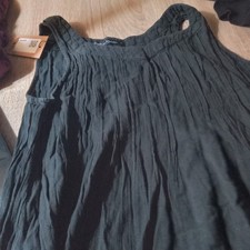 petite robe noire, T S Gudrun