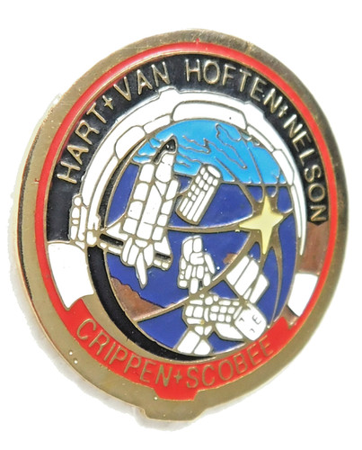 Pin navette spatiale - pin's,