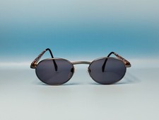 LUNETTES DE SOLEIL OVALES