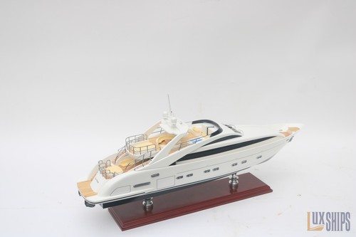Yacht bois sun - bois, glider