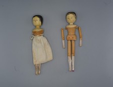 Lot de 2 Poupées en bois