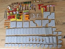 Lot De Majokit Majorette Avec Accessoires Garage Et Station Service